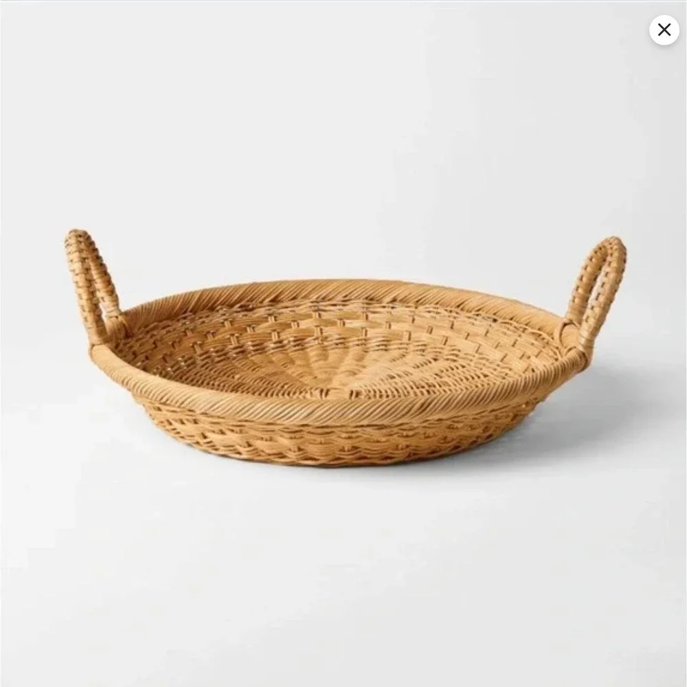 Studio Magee Round Basket With Two Handles 18
